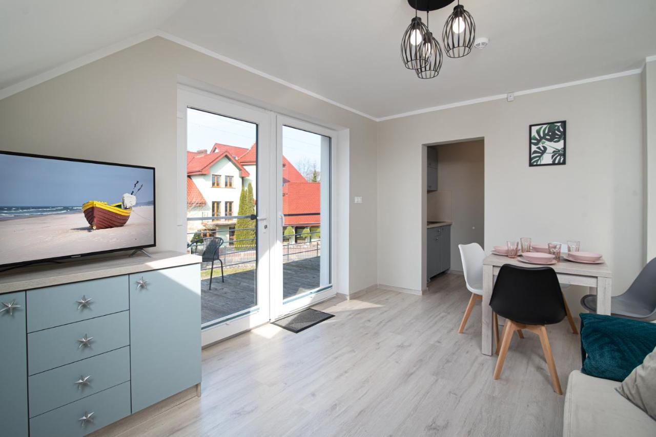 Roza Baltyku - Apartamenty I Pokoje A Debki Exterior photo